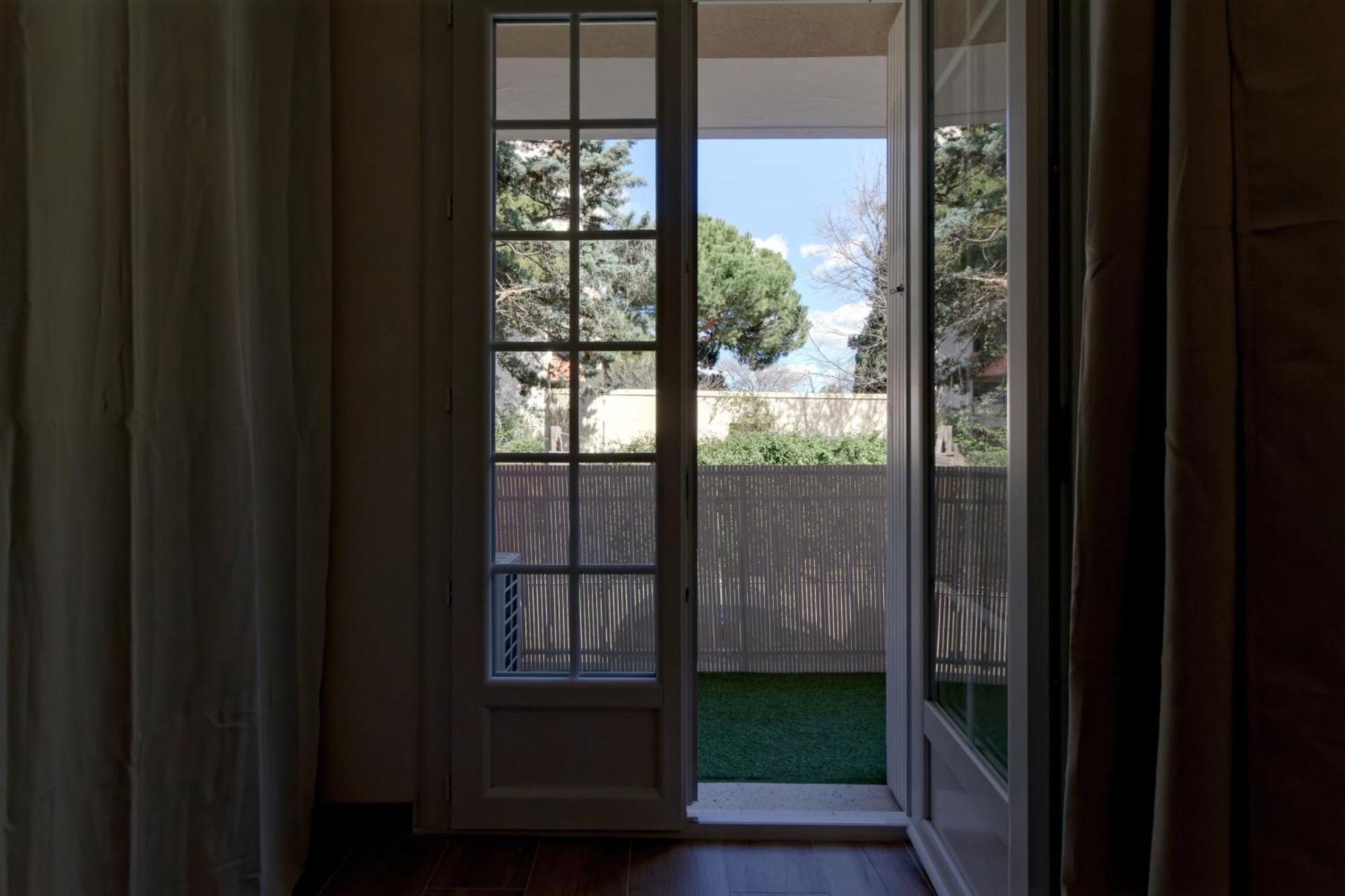 016- T2 Tropisme, Appart 1 Chambre,Clim,Wifi,Parking Montpellier Buitenkant foto